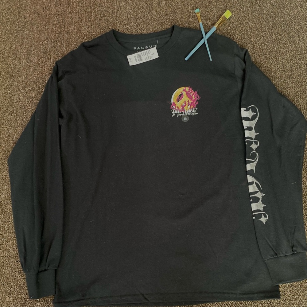 Long- sleeve Tee